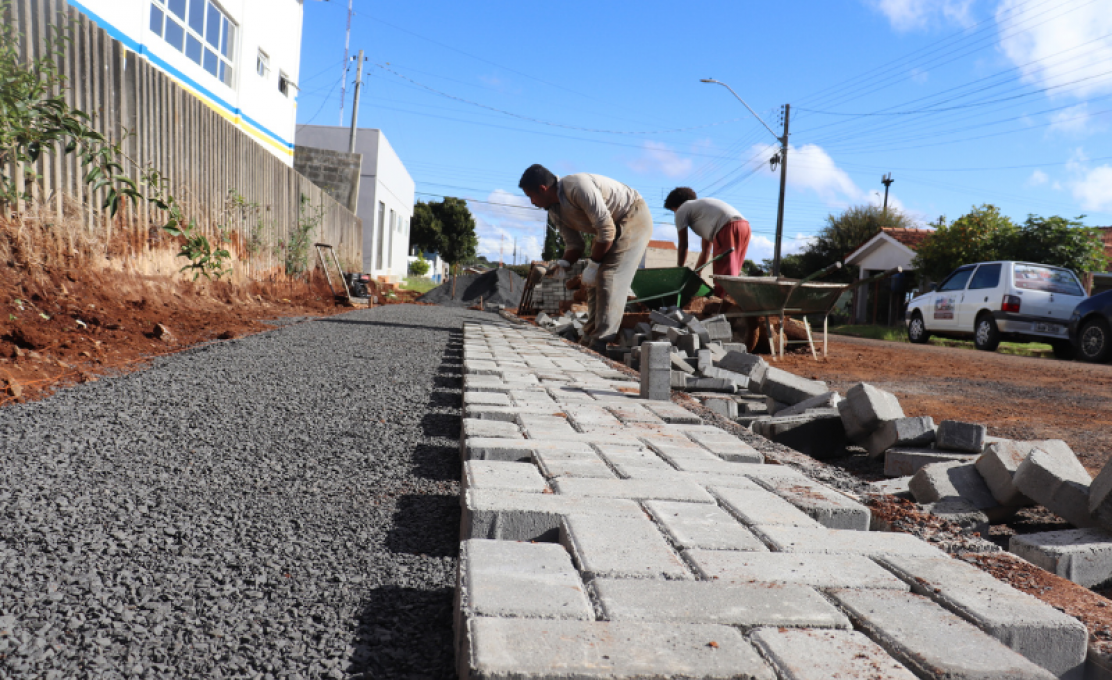 Prefeitura de Candói executa obras de revitalização no Santa Clara