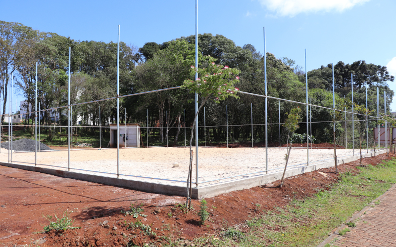 Obra do parque do lago.